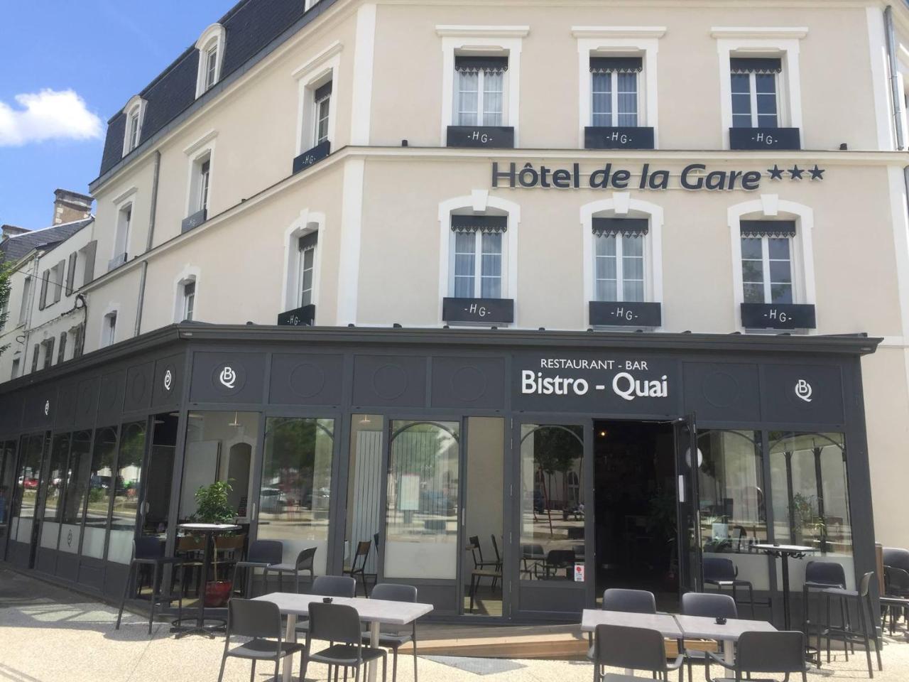 Hotel De La Gare - Restaurant Bistro Quai La Roche-sur-Yon Buitenkant foto